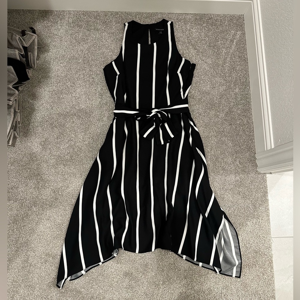 Banana Republic Mid-length flair tie waist stripe dress, Women’s 8, NWT